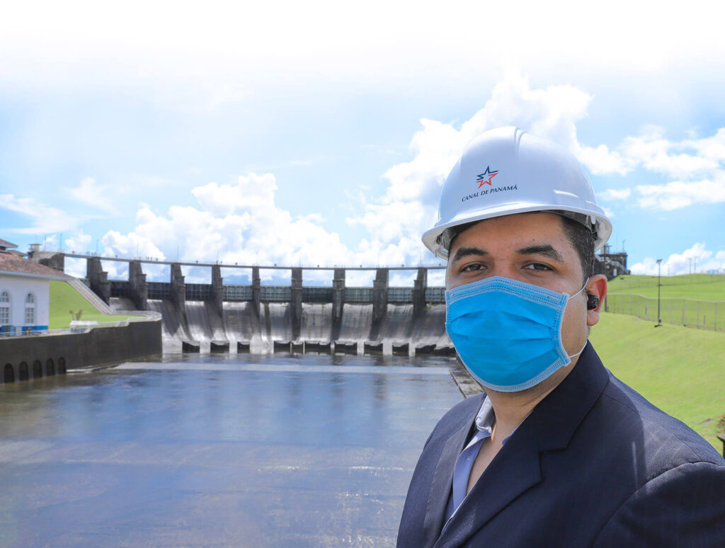 Erick Córdoba, gerente de la División de Agua del Canal de Panamá - El Faro