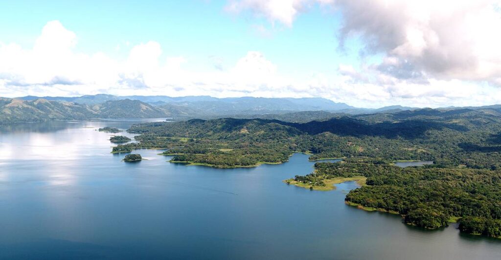 Llueve si, pero no en la cuenca - El Faro - Canal de Panamá