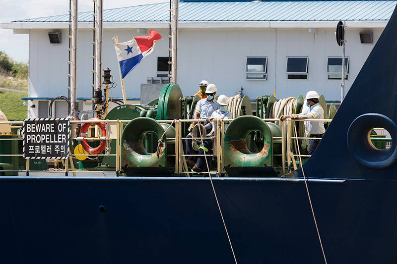 El 2020 ha sido un año difícil para Panamá y el mundo. Con el impacto de la covid-19 gracias al compromiso de la fuerza laboral, el Canal de Panamá se ha mantenido activo siguiendo los lineamientos del Ministerio de Salud y se instaló el Centro de Manejo de Covid (CMC) con el objetivo de proteger la fuerza laboral.