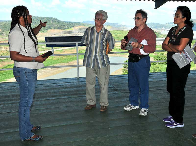 Ricardo Ríos Torres - Canal de Panamá 