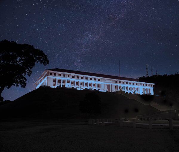 Panama Canal Administration Building La hora del planeta - Canal de Panamá