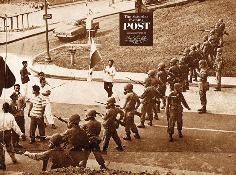 La revista Saturday Evening Post llama a los panameños que protestaban por la soberanía del territorio, “Insurgentes” y “fanáticos”. La revista Saturday Evening Post llama a los panameños que protestaban por la soberanía del territorio, “Insurgentes” y “fanáticos”.