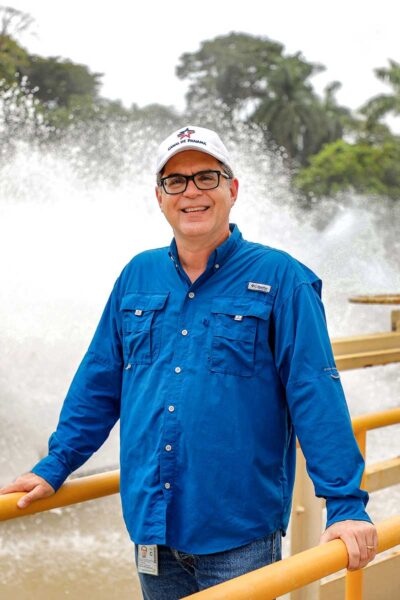 Carlos Della Togna - Canal de Panamá