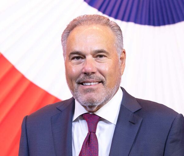 Samuel Lewis Navarro