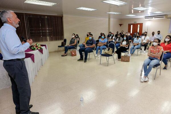 Juventud comprometida con el futuro de Panamá y su Canal