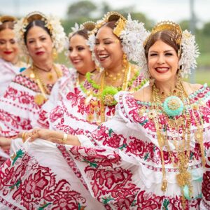 30 polleras en Miraflores
