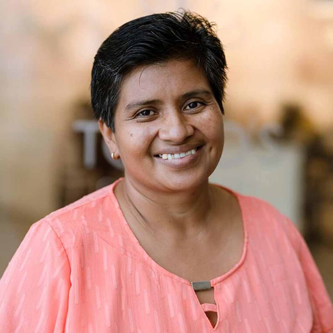 Elza Martinez, revista El Faro - Canal de Panamá